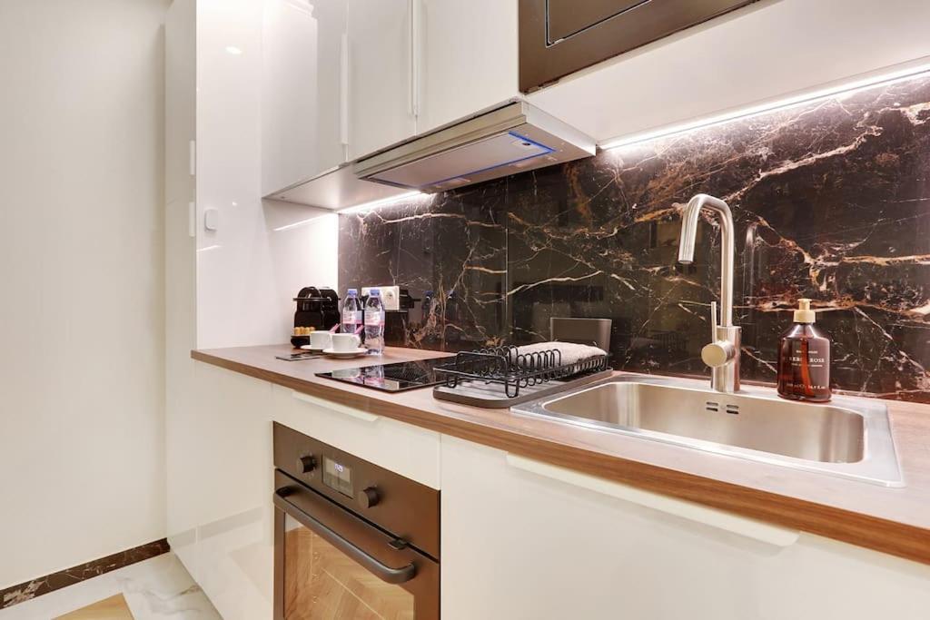Gembnb Luxury Apartment In Paris - Abbesses - Montmartre Экстерьер фото