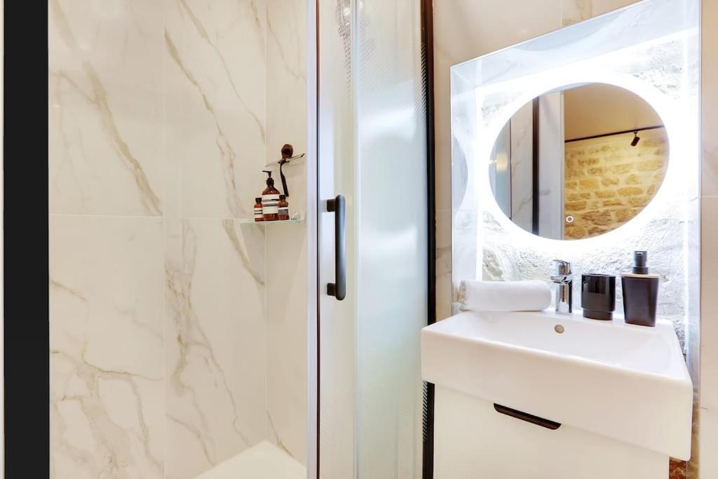 Gembnb Luxury Apartment In Paris - Abbesses - Montmartre Экстерьер фото